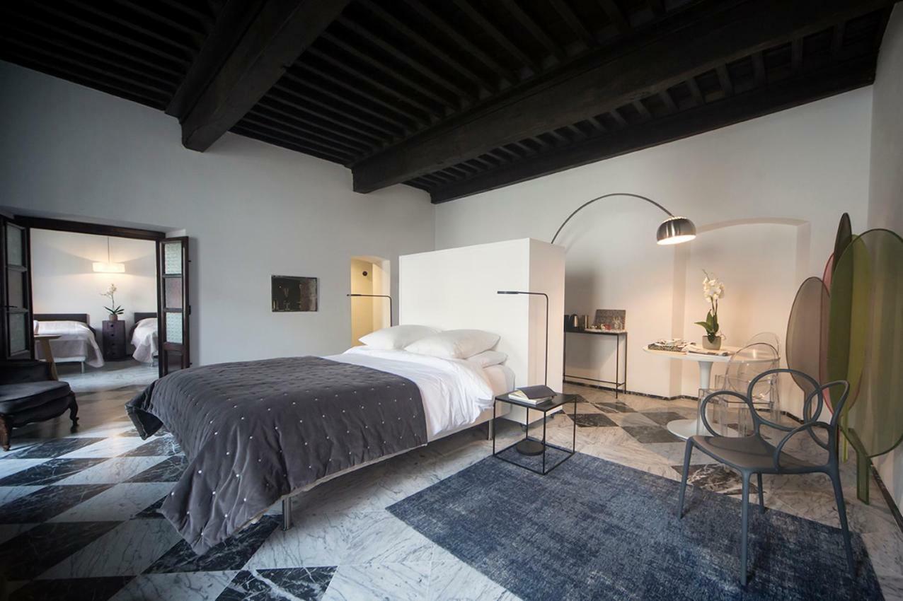 Duomosette Bed & Breakfast Carrara Dış mekan fotoğraf