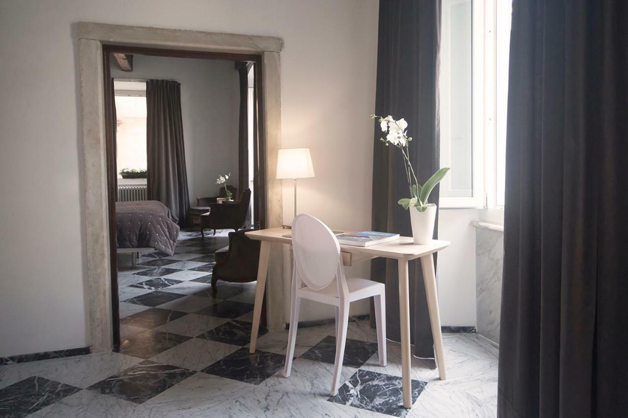Duomosette Bed & Breakfast Carrara Dış mekan fotoğraf